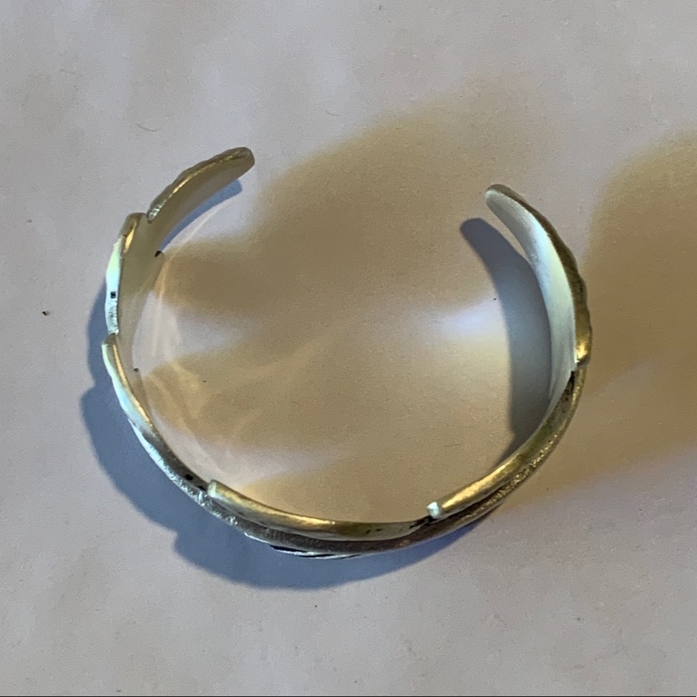 Rustic Cuff Silver Tone Feather Western Bracelet - image 6